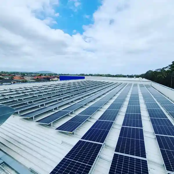 Commercial solar power system in Nowra installed by Innovate Energy of Shoalhaven.