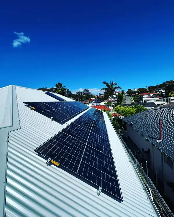 8.3kW grid connect solar power system in Adamstown Heights by Next Phase Electrical, Data and Solar.
