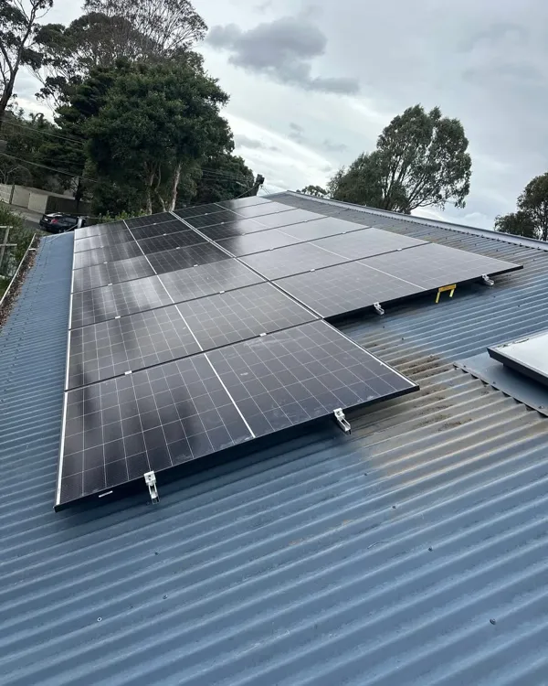 10kW solar with 10kWh battery installation in Parkdale VIC 3195.