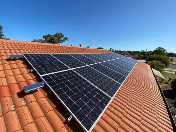 6.66kW home solar power system in Onkaparinga Hills SA by Clean and Green Solutions.