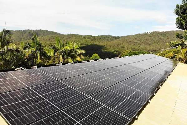 32kW semi off-grid solution for this acreage located in Neranwood on the sunny Gold Coast installed by the amazing team at ESC.