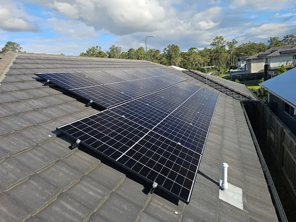 Home solar panel image from Energy Trade Solutions Google Maps review.