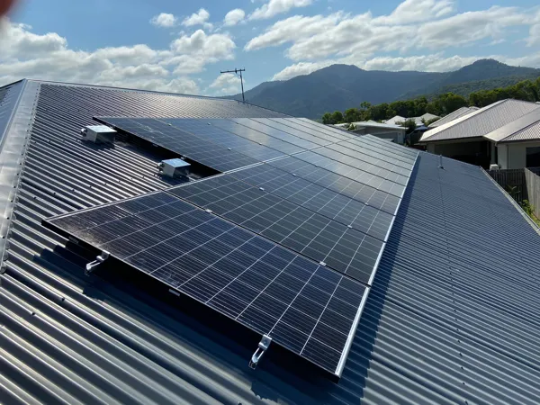 6.6kW solar system installation.