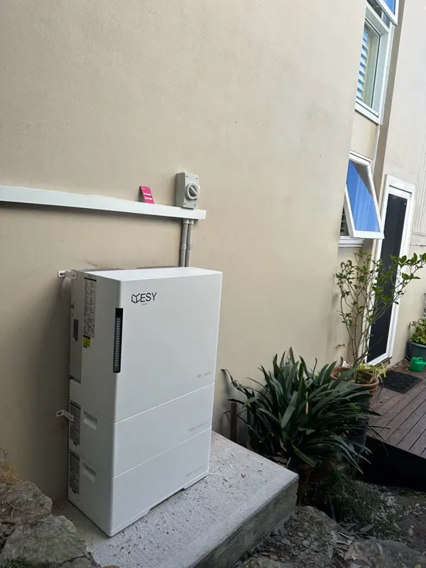 10kW ESY SUNHOME Battery by Lynton Electrical.