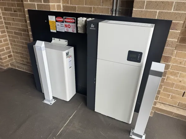 AlphaESS home battery installation.