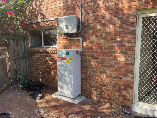 Fox home energy storage system.