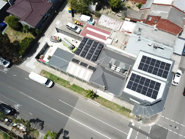 Solar panel installation by SolarVista of Tullamarine, Melbourne.