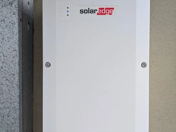 SolarEdge image from Soltek Energy on Google Maps.