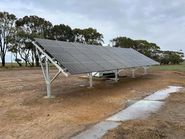 8.3kW ground mounted solar panel system with 16kWh of Power Plus storage in Munglinup by Statewide Power.