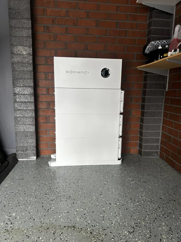 SigEnergy install image from Ultimate Solar Energy's Facebook page.