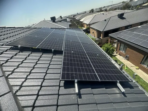 Holmes solar power system.