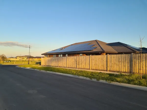 Image from the Victorian Solar Light Google Maps page.