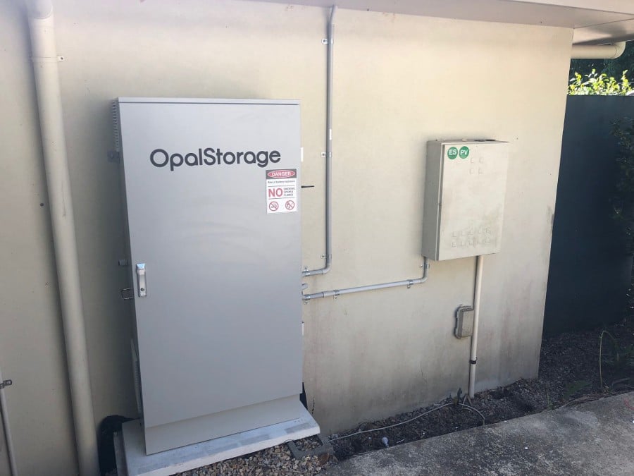 solar-power-with-battery-storage-Ewingsdale-NSW-2